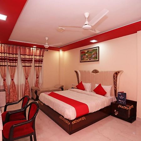Oyo 23495 Hotel The Park Juhi Bari Exterior photo