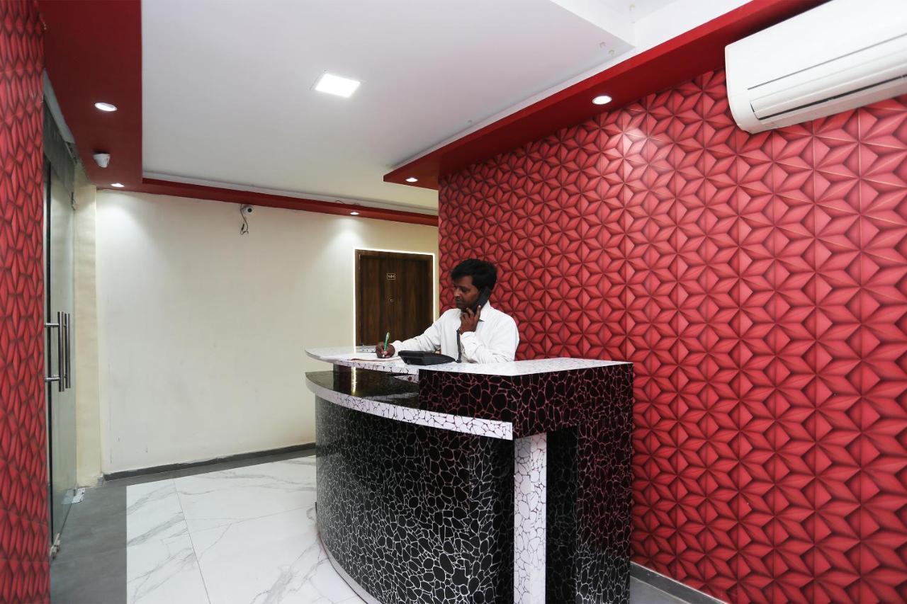 Oyo 23495 Hotel The Park Juhi Bari Exterior photo